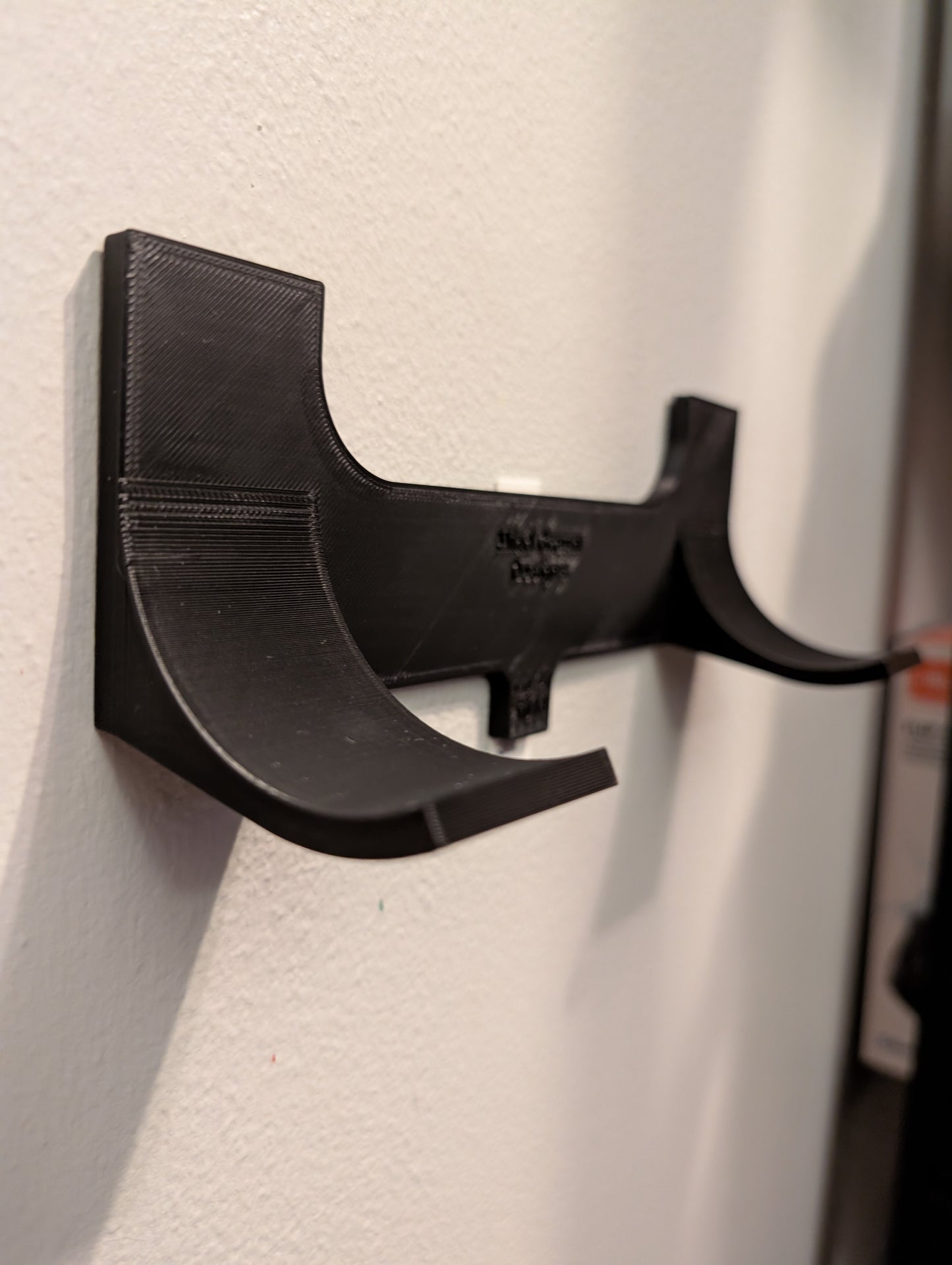 1/10 Scale F1 Car Wall Mount: Maisto TECH R/C Model Display